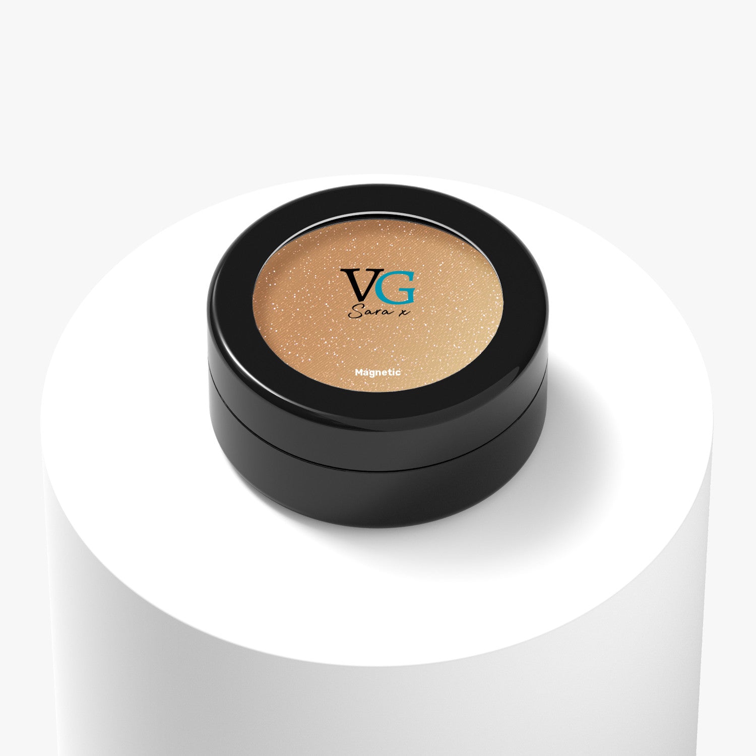 black container of magnetic vegan sparkling eyeshadow with logo on cover Vg Sara