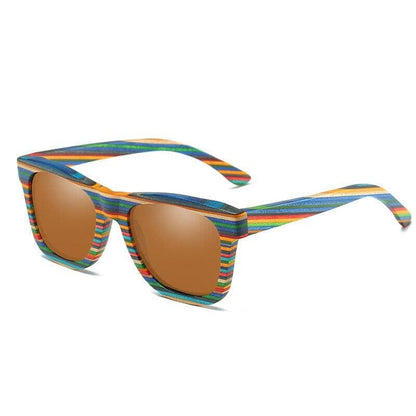 Eco-friendly wooden polarized sunglasses with a striped pattern for men