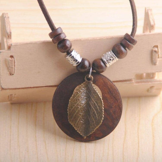 special retro wooden necklace for women gift