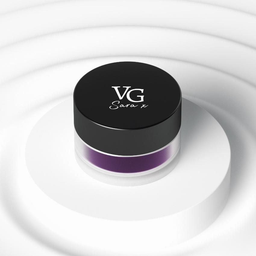 A gel eyeliner color eggplant on a white canvas